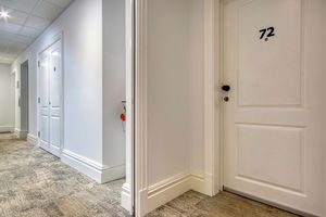 Flat Entrance- click for photo gallery